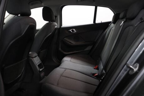 BMW 1 Series 118I SE 42