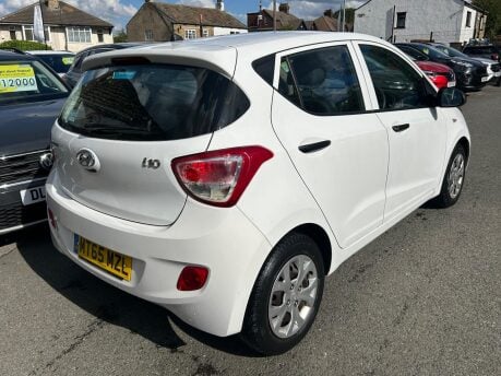 Hyundai i10 S 9