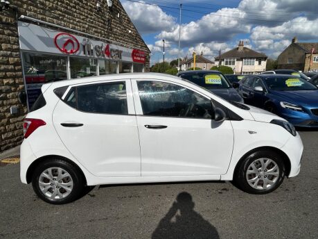 Hyundai i10 S 8