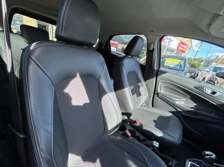 Ford Ecosport TITANIUM S 10