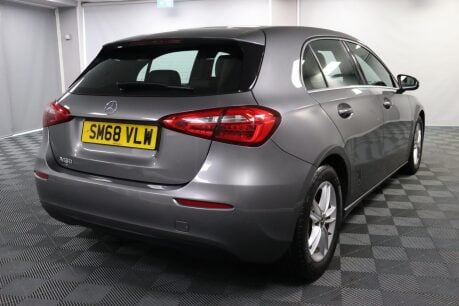 Mercedes-Benz A Class A 180 SE 11