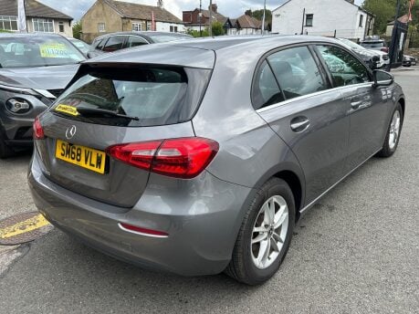 Mercedes-Benz A Class A 180 SE 8
