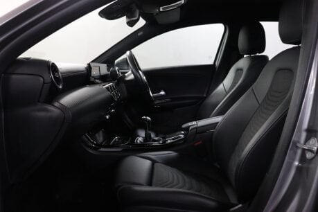 Mercedes-Benz A Class A 180 SE 42