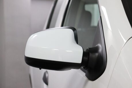 Dacia Sandero AMBIANCE SCE 33