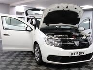 Dacia Sandero AMBIANCE SCE 15