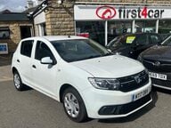 Dacia Sandero AMBIANCE SCE 1