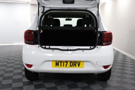 Dacia Sandero AMBIANCE SCE 14