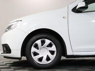 Dacia Sandero AMBIANCE SCE 27