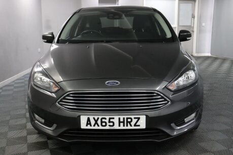 Ford Focus TITANIUM 2