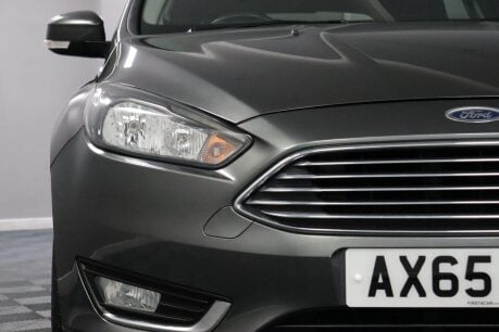 Ford Focus TITANIUM 25