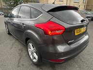 Ford Focus TITANIUM 6