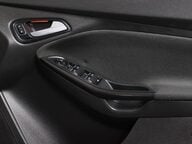 Ford Focus TITANIUM 36