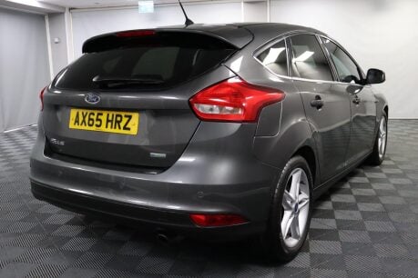 Ford Focus TITANIUM 11