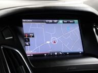 Ford Focus TITANIUM 38
