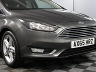 Ford Focus TITANIUM 24