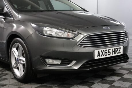 Ford Focus TITANIUM 24