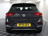 Volkswagen T-Roc SE TSI 8