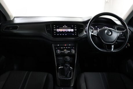 Volkswagen T-Roc SE TSI 40