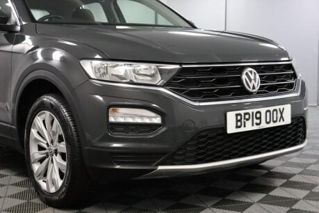 Volkswagen T-Roc SE TSI 24