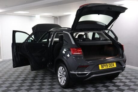 Volkswagen T-Roc SE TSI 21