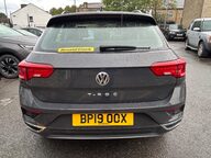 Volkswagen T-Roc SE TSI 7