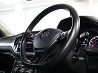 Volkswagen T-Roc SE TSI 12