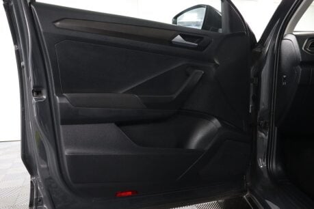 Volkswagen T-Roc SE TSI 43