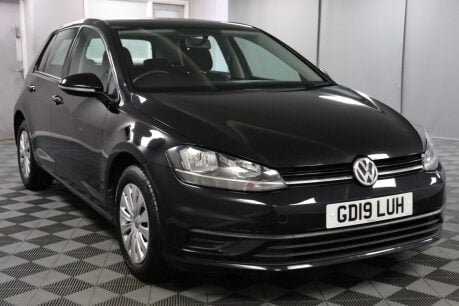 Volkswagen Golf S TSI 30