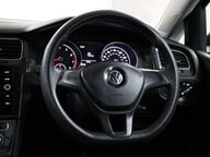 Volkswagen Golf S TSI 43