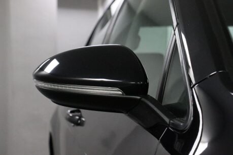 Volkswagen Golf S TSI 33