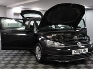 Volkswagen Golf S TSI 15