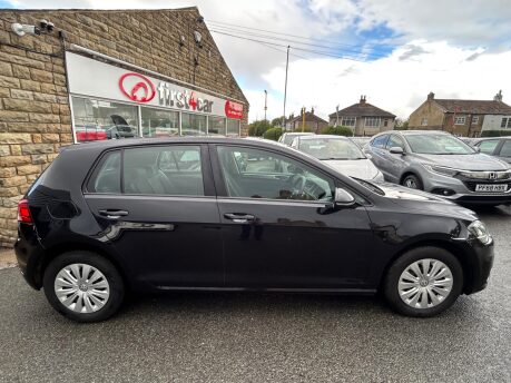 Volkswagen Golf S TSI 6