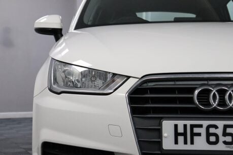 Audi A1 SPORTBACK TDI SPORT 25