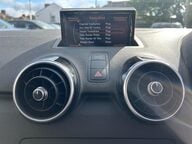 Audi A1 SPORTBACK TDI SPORT 11
