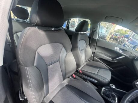 Audi A1 SPORTBACK TDI SPORT 10