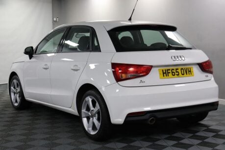 Audi A1 SPORTBACK TDI SPORT 10