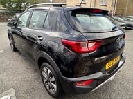 Kia Stonic 2 6