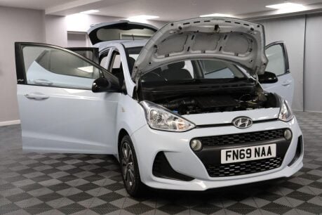 Hyundai i10 PLAY 15