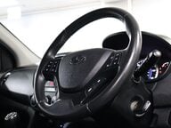 Hyundai i10 PLAY 12