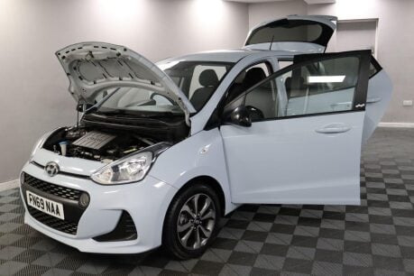 Hyundai i10 PLAY 16