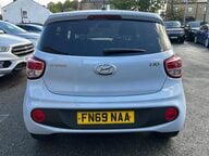 Hyundai i10 PLAY 7