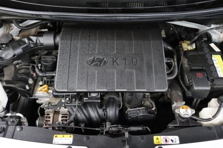 Hyundai i10 PLAY 44