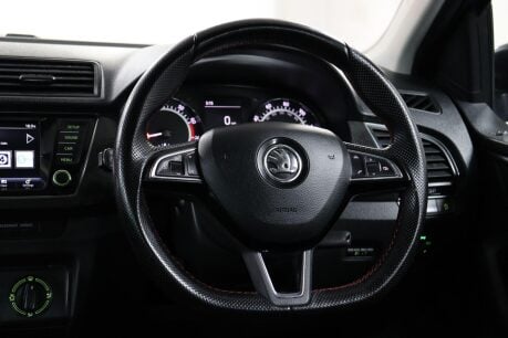 Skoda Fabia MONTE CARLO TSI 46