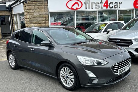Ford Focus TITANIUM
