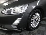Ford Focus TITANIUM 32