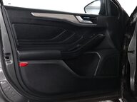 Ford Focus TITANIUM 44