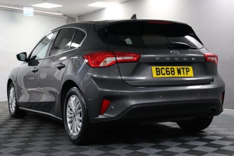 Ford Focus TITANIUM 17