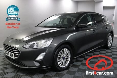 Ford Focus TITANIUM 4