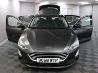 Ford Focus TITANIUM 7