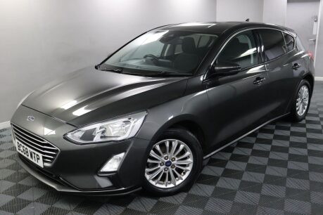 Ford Focus TITANIUM 20